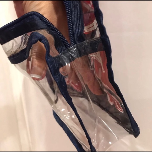 Limited Hanging Accessory or Makeup Travel Bag Clear Zipper Close Pouches
NWOT - Picture 10 of 11